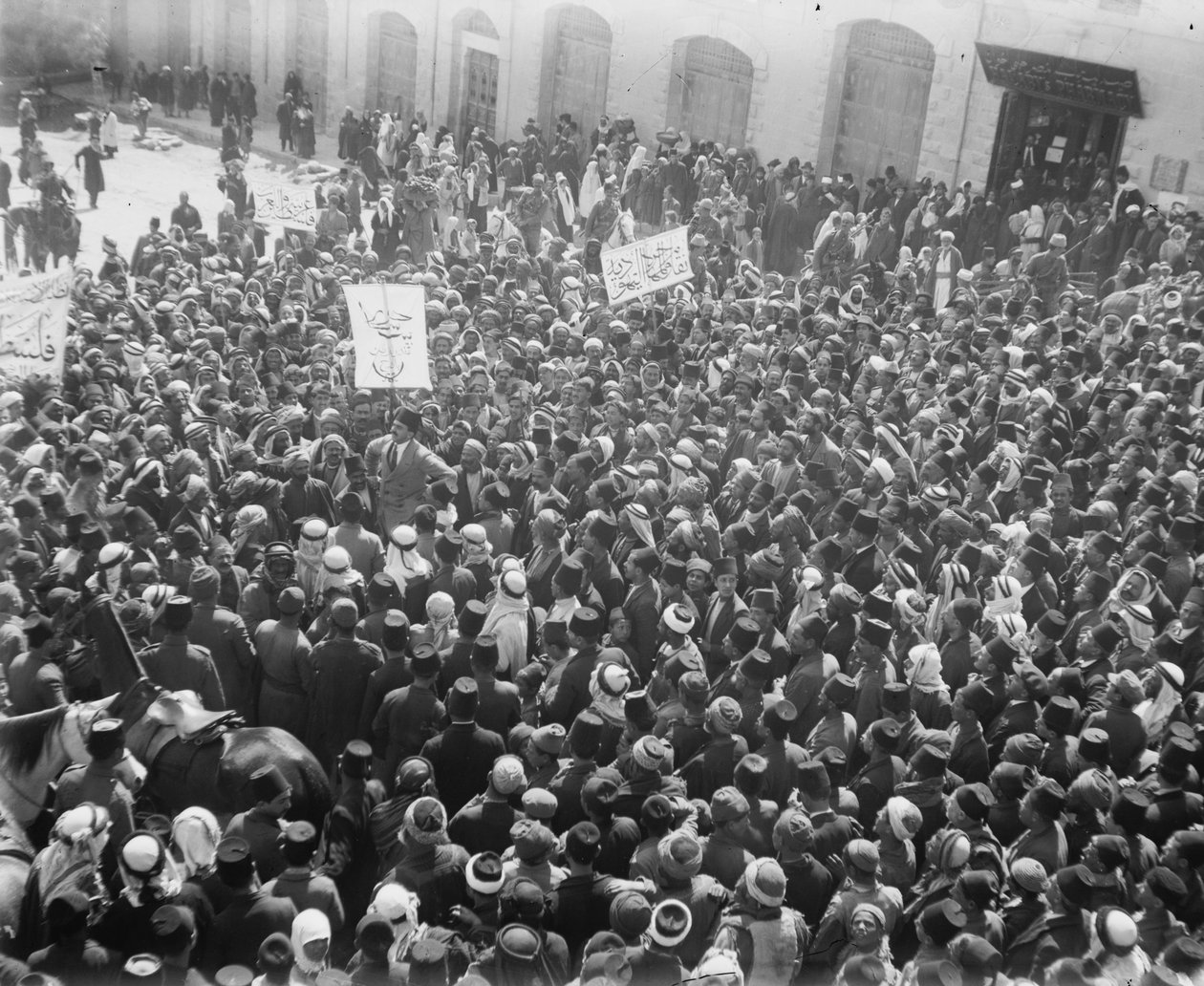 अरब प्रदर्शन, 1920 (bw फोटो) द्वारा अज्ञात अज्ञात