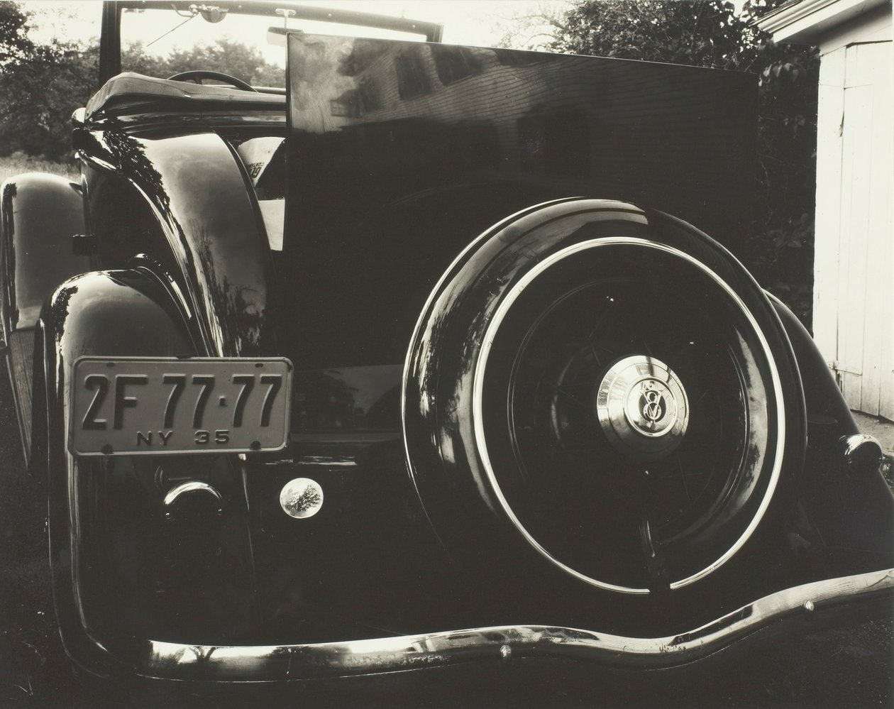 कार 2F-77-77, 1935। द्वारा अल्फ्रेड स्टिग्लिट्ज़