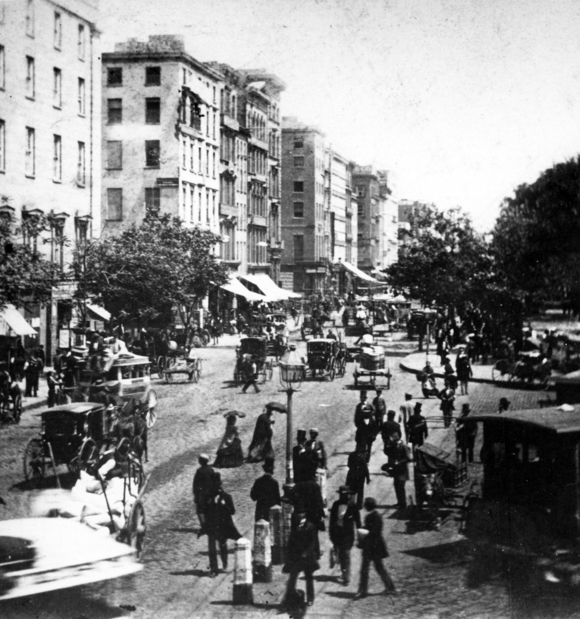 बार्नम संग्रहालय से ब्रॉडवे देखें, c.1860s द्वारा अमेरिकी फोटोग्राफर