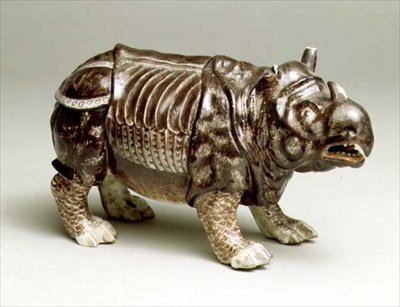 गैंडा द्वारा कार्ल फैबर्ज