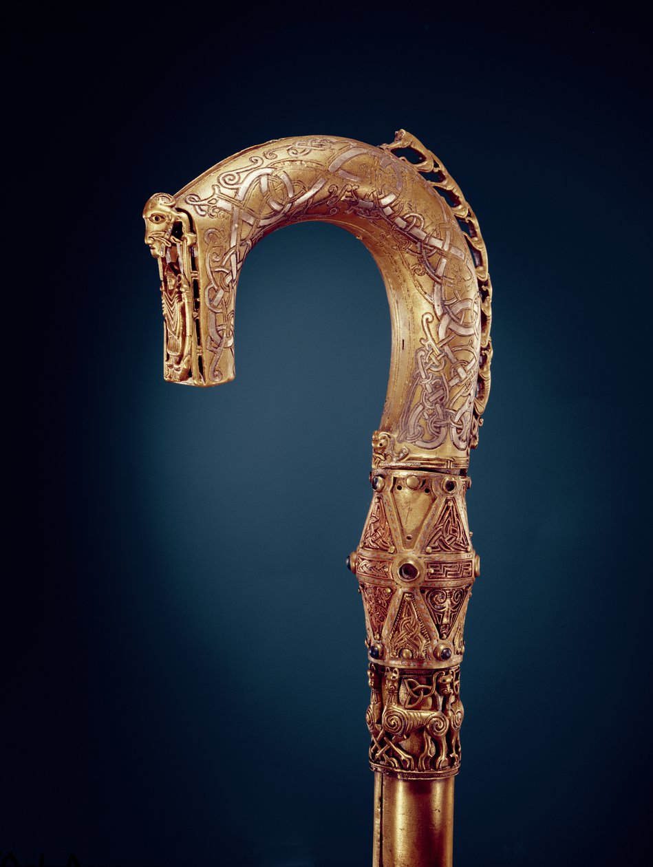 Clonmacnoise Crozier, काउंटी Offaly, वाइकिंग एज (जड़ा चांदी के साथ चादर कांसे में लिपटी लकड़ी) द्वारा केल्टिक
