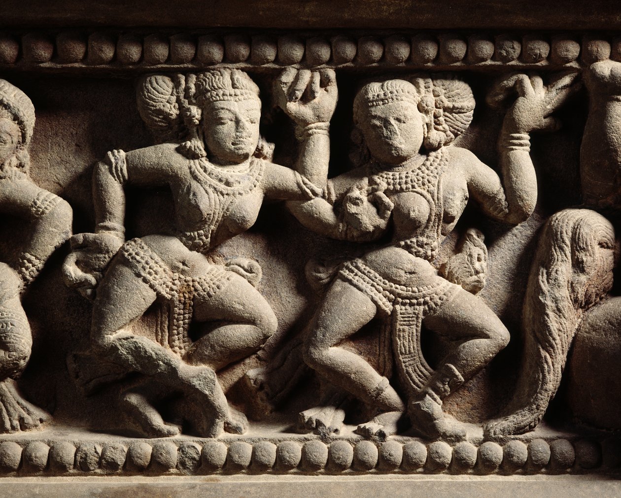 Tra Kieu Pedestal से विस्तार द्वारा चाम स्कूल