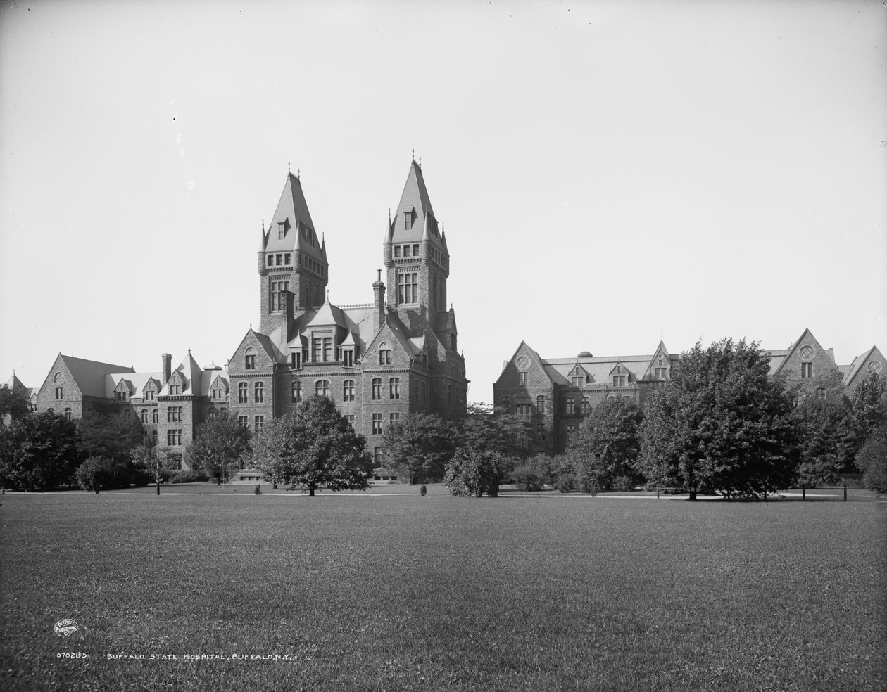 बफ़ेलो स्टेट हॉस्पिटल, बफ़ेलो, एनवाई, c.1900-10 द्वारा डेट्रोइट प्रकाशन कंपनी