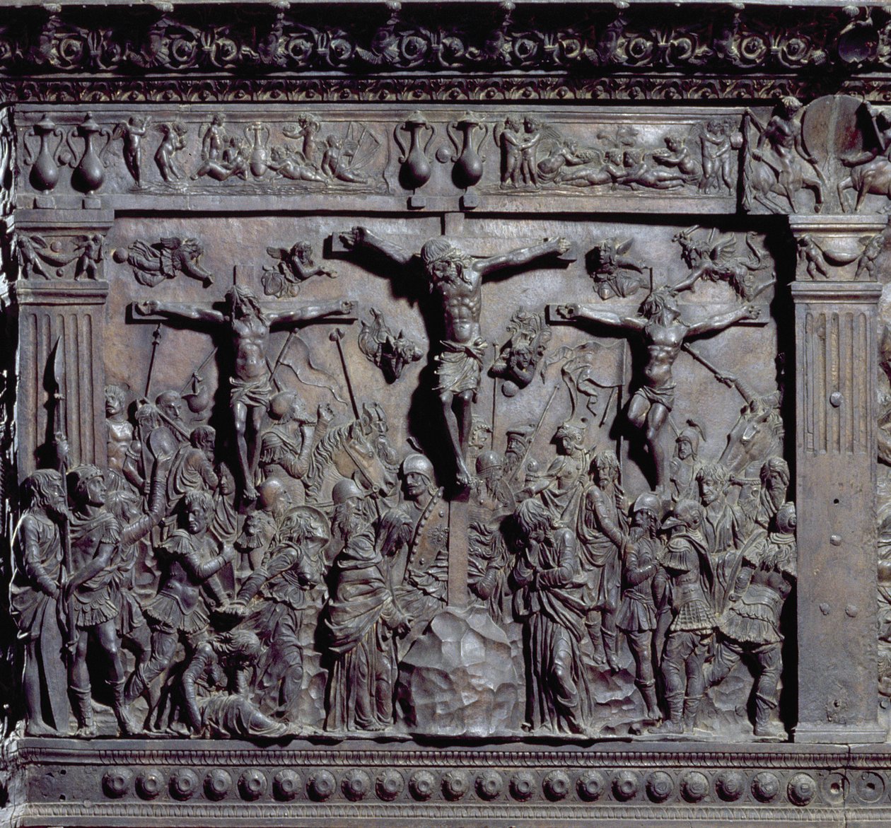 नैवे के दक्षिण की ओर से पुलपिट, 1460 कांस्य का विस्तार 237990 द्वारा Donatello