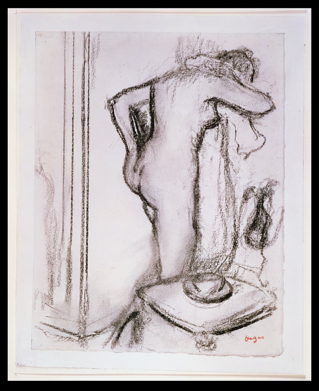 PD.33-1978 महिला अपने शौचालय में, c.1890 (कागज पर लकड़ी का कोयला) द्वारा एडगर डीगास