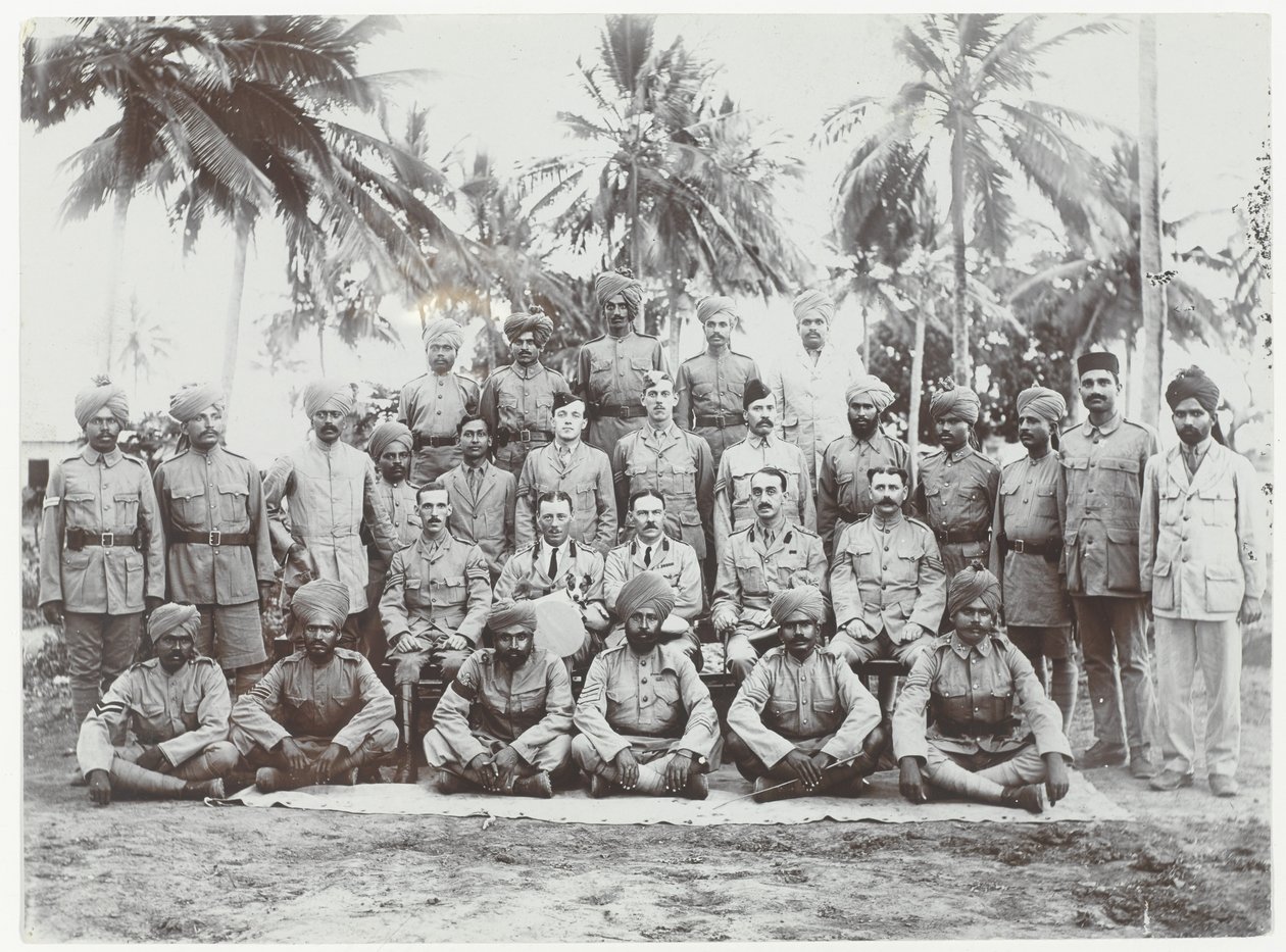 1914-15 पूर्वी अफ्रीका में 19 वें पंजाबियों का समूह द्वारा अंग्रेजी फोटोग्राफर