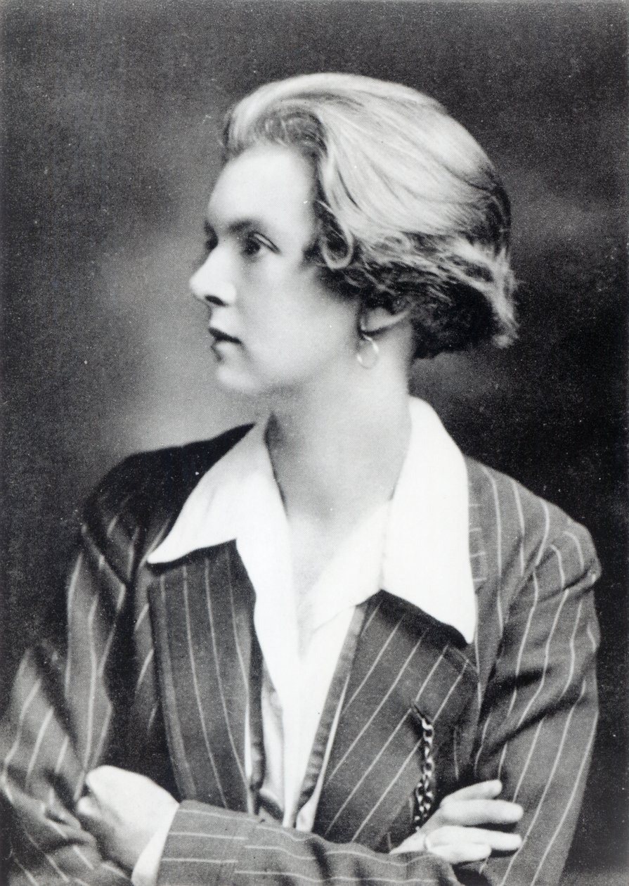 ए विंसेंट, लेडी ट्रोब्रिज, c.1915 द्वारा अंग्रेजी फोटोग्राफर