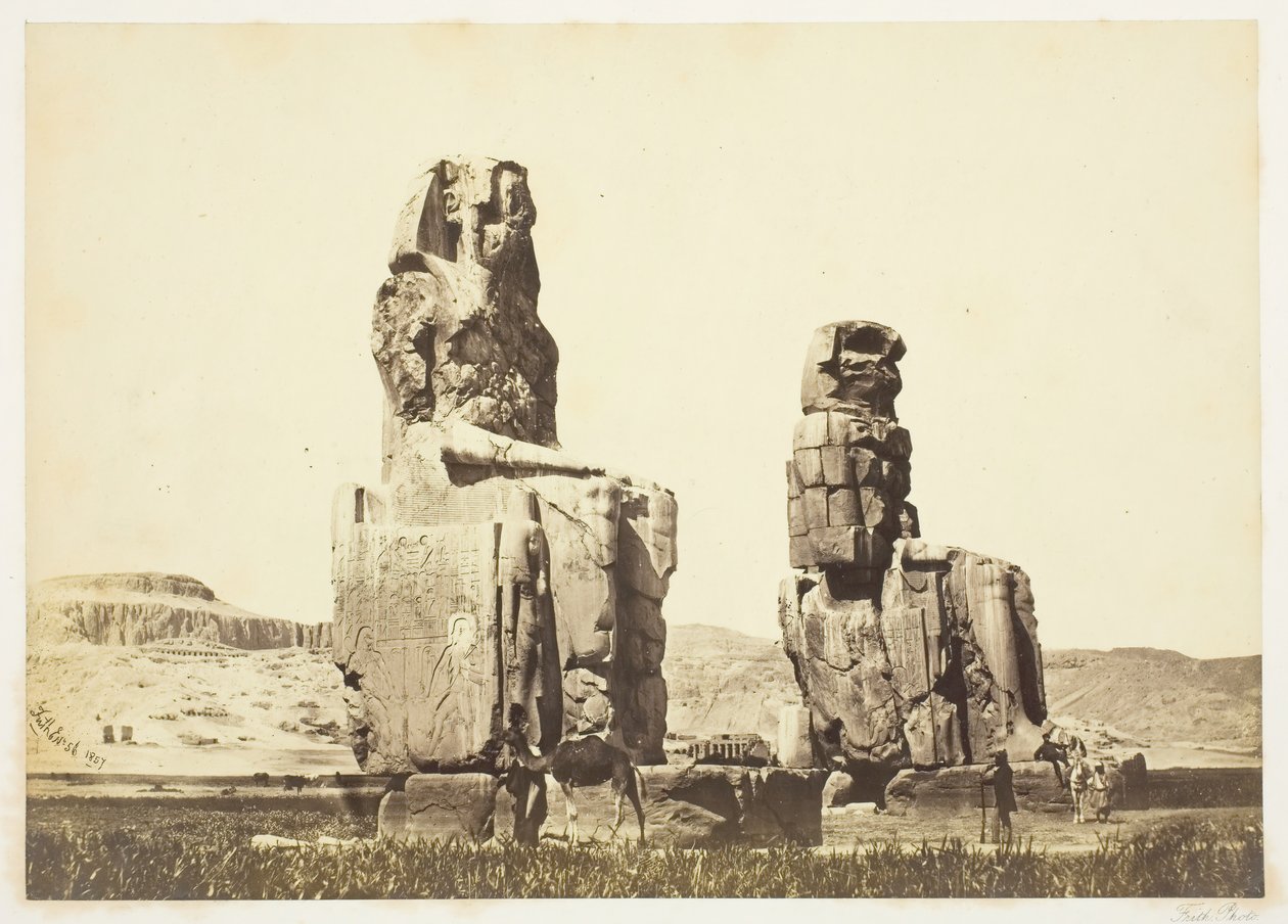 मेमन की मूर्तियाँ, 1857, 1862 में छपी। द्वारा फ्रांसिस फ्रिथ