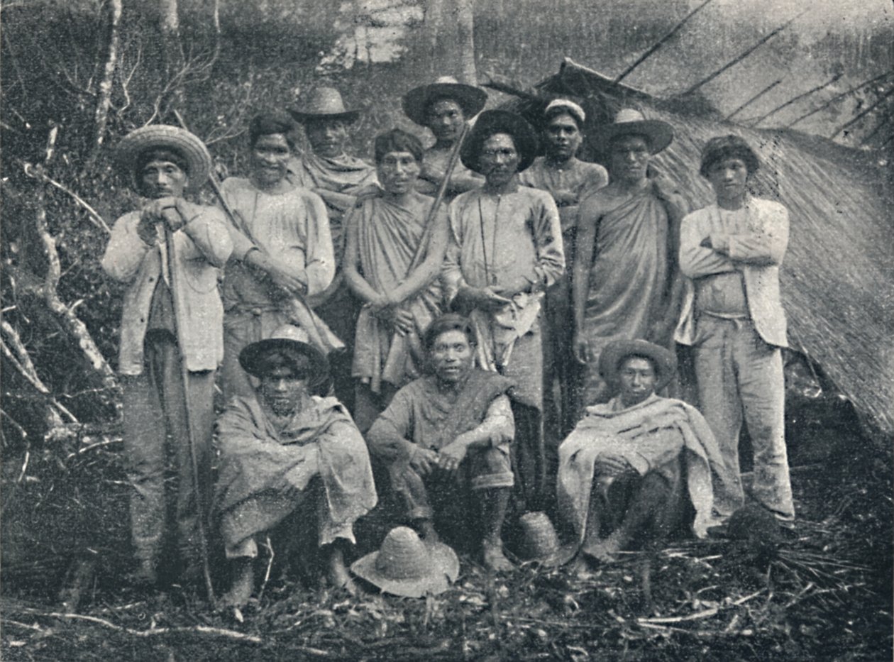 क्राउन्ड इंडियन्स, 1895 द्वारा फ्रांसिस्को हेंसलर