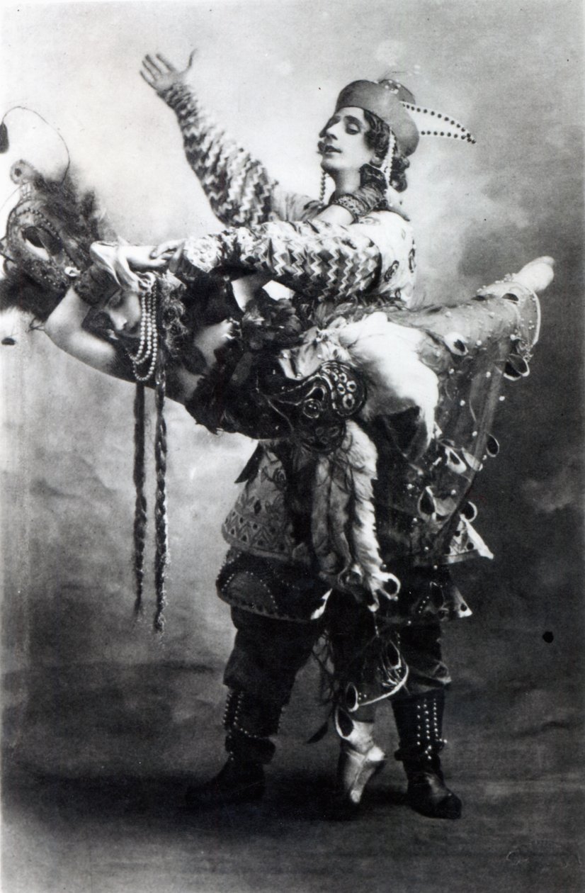 Ird द फायरबर्ड ’, 1910 में तमारा कारसवीना और मिशेल फ़ोकाइन द्वारा फ्रेंच फोटोग्राफर