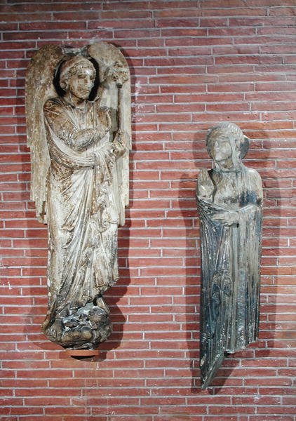 संत-सर्निन, टूलूज़ के बाहरी क्षेत्र से घोषणा के आंकड़े, c.1200 (105642 देखें) द्वारा फ्रेंच स्कूल
