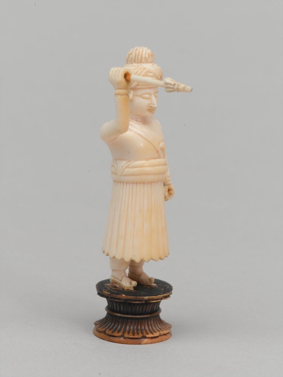 काला मोहरा, शतरंज का टुकड़ा, भारत, 1820 लगभग द्वारा इंडियन स्कूल