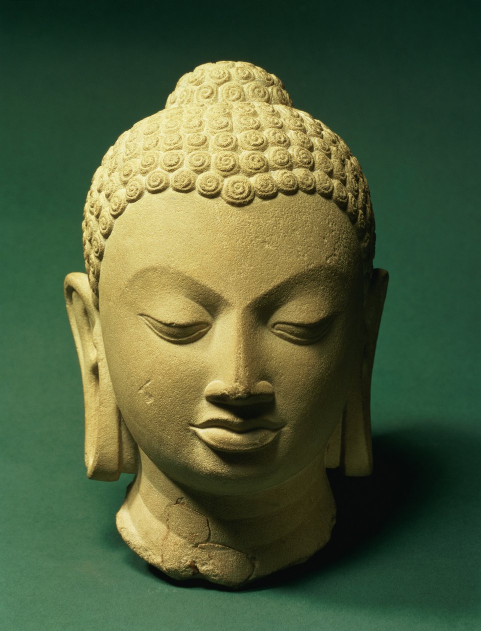 बुद्ध, सारनाथ (बलुआ पत्थर) के प्रमुख द्वारा इंडियन स्कूल