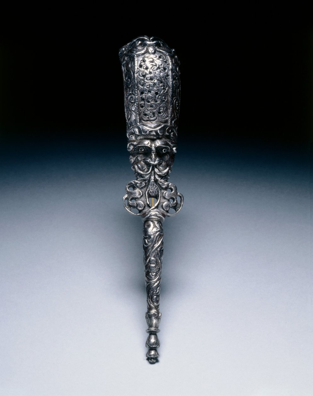पिस्तौल के लिए ट्रिगर गार्ड, c.1680-1700 द्वारा इतालवी स्कूल