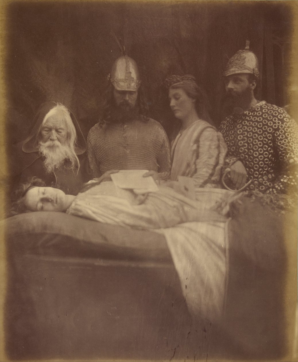 ऐलेन और श्रद्धा से उन्होंने उसे हॉल में बुला लिया द्वारा जूलिया मार्गरेट कैमरून