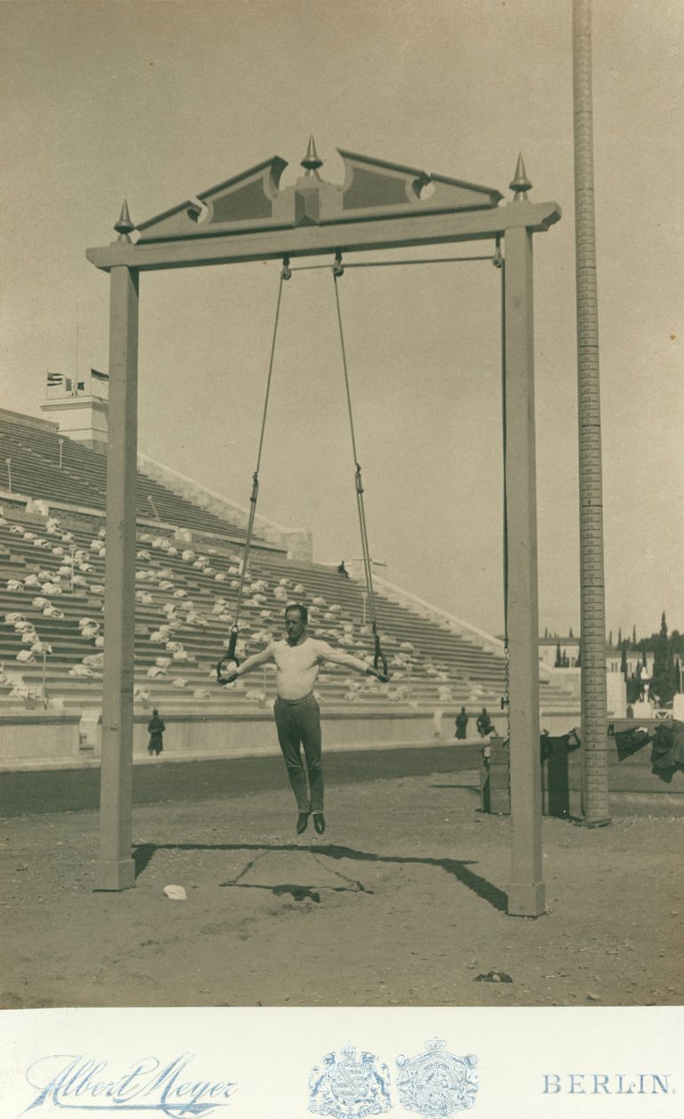 ओलंपिक खेल, 1896; एथलीट हरमन वेनगार्टनर, रिंग में तीसरे स्थान पर हैं द्वारा मेयर अल्बर्ट