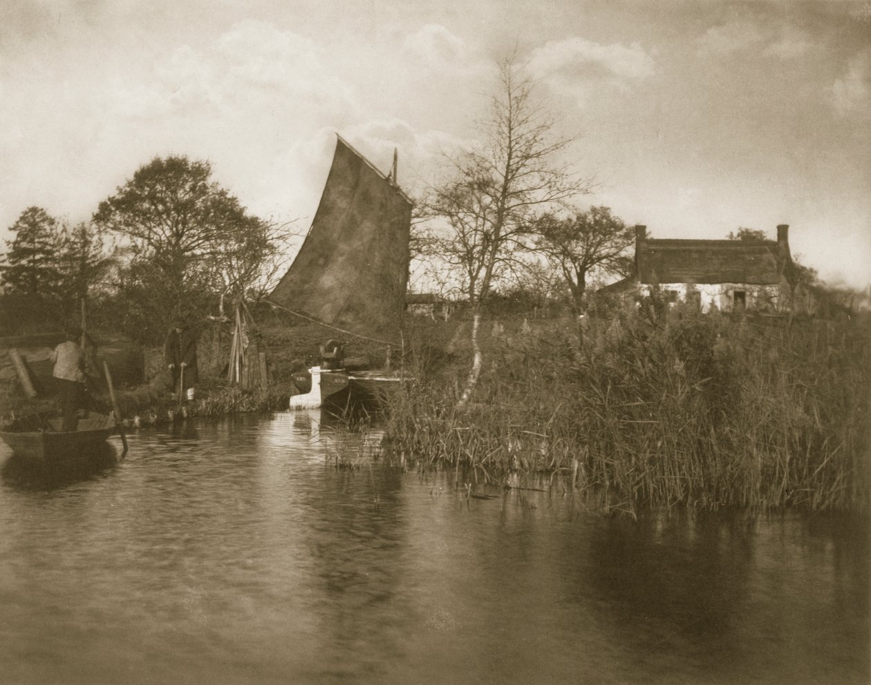 नॉरफ़ॉक ब्रोड्स पर एक ब्रॉडमैन कॉटेज, लाइफ एंड लैंडस्केप, c.1886 द्वारा पीटर इमर्सन और थॉमस गुडॉल