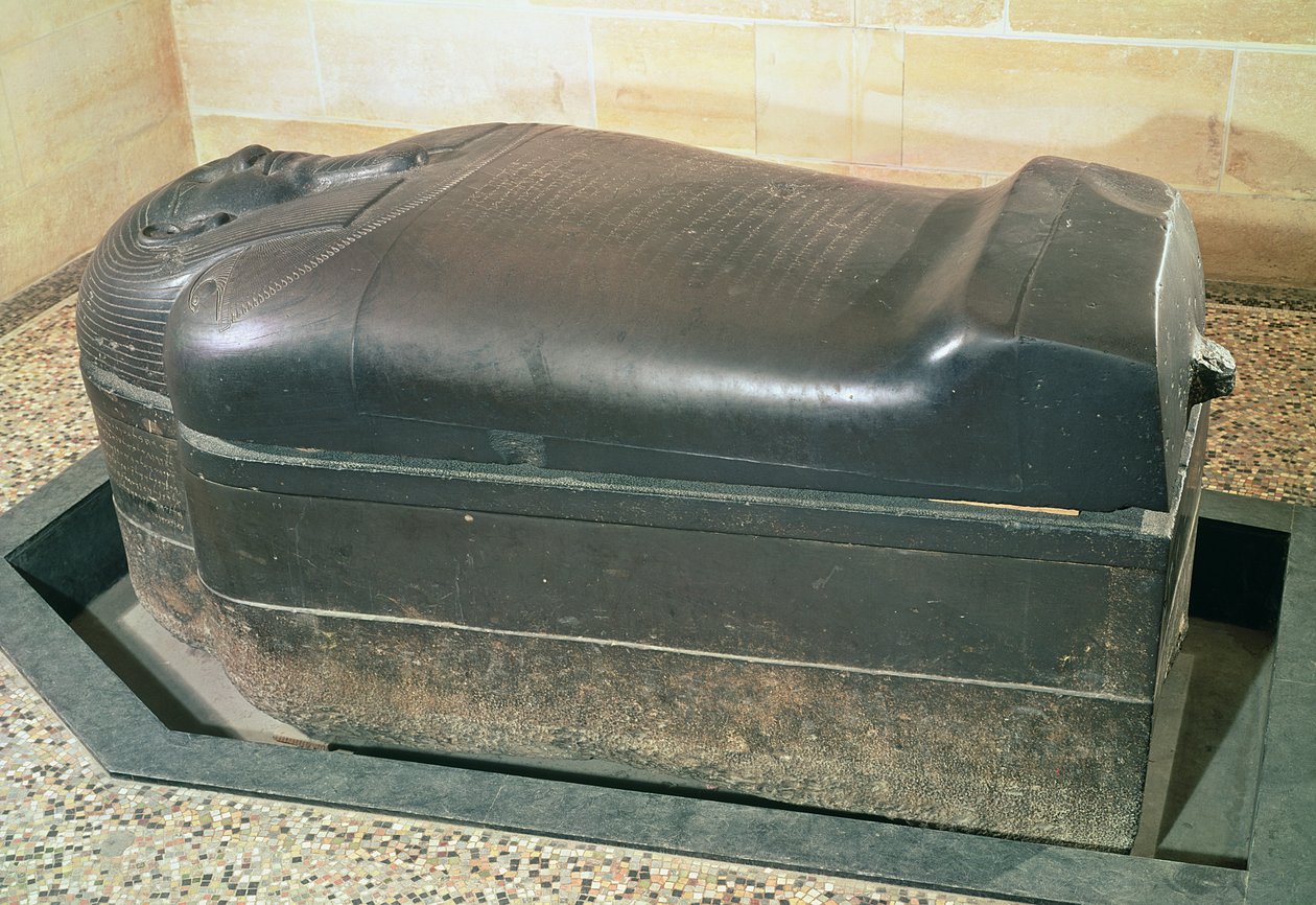 एश्मुनज़ार के सरकोफागस, सिदोन के राजा द्वारा Phoenician