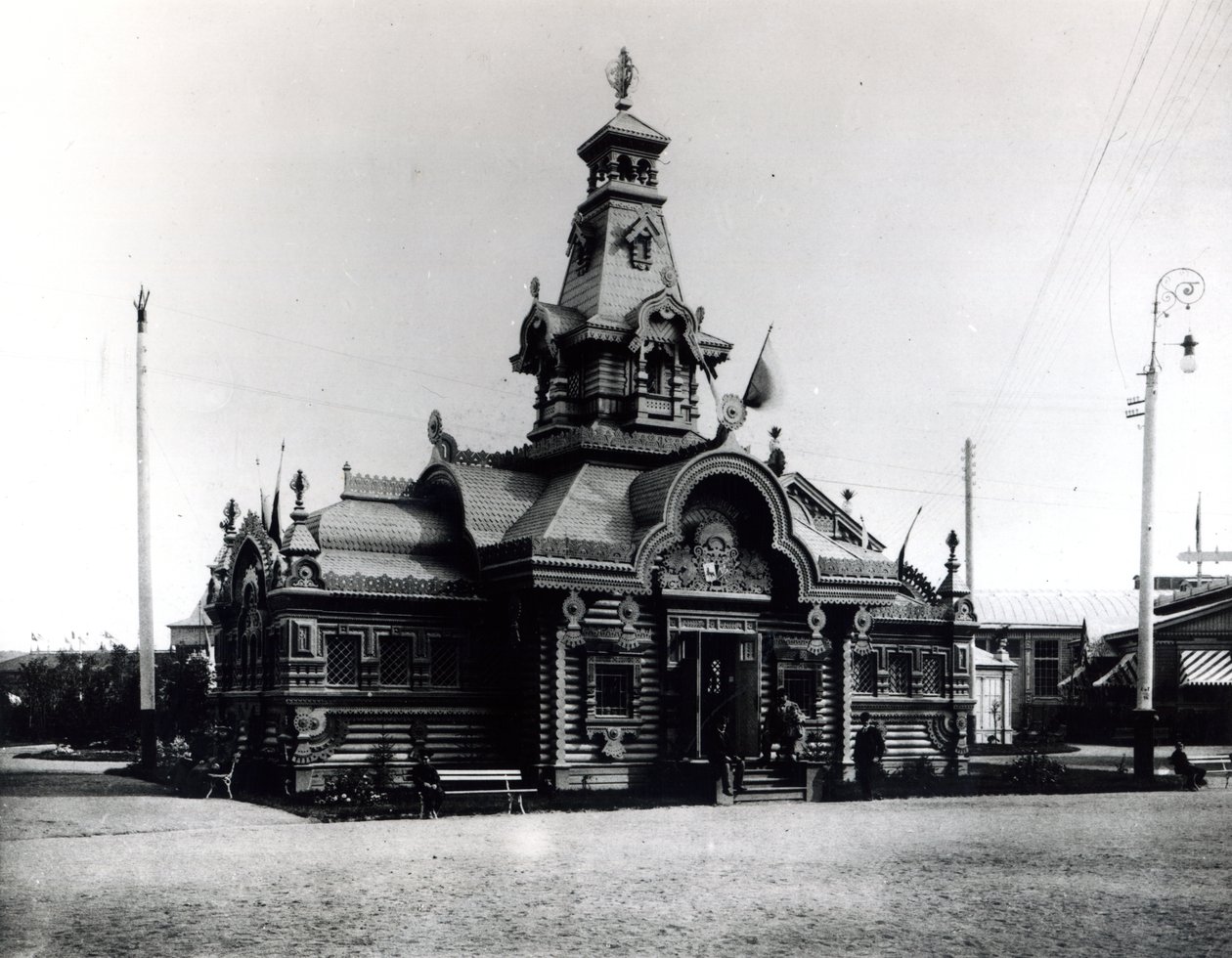 उद्योग और कला की अखिल रूसी प्रदर्शनी में मंडप, निज़नी नोवगोरोड, 1896 द्वारा रूसी फोटोग्राफर