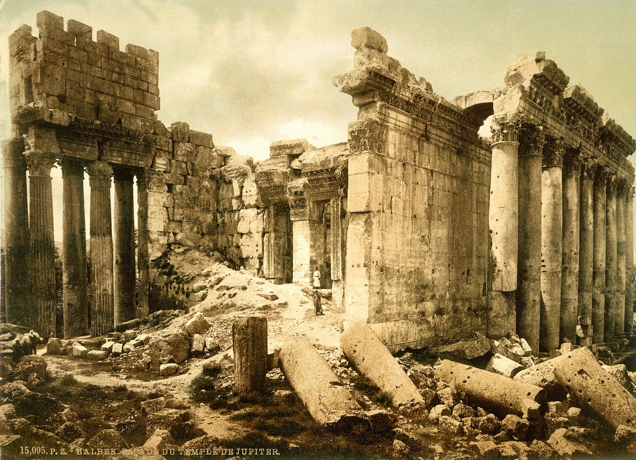 Bacchus, Baalbek का मंदिर, c.1880-1900 (फोटोक्रोम) द्वारा स्विस फोटोग्राफर