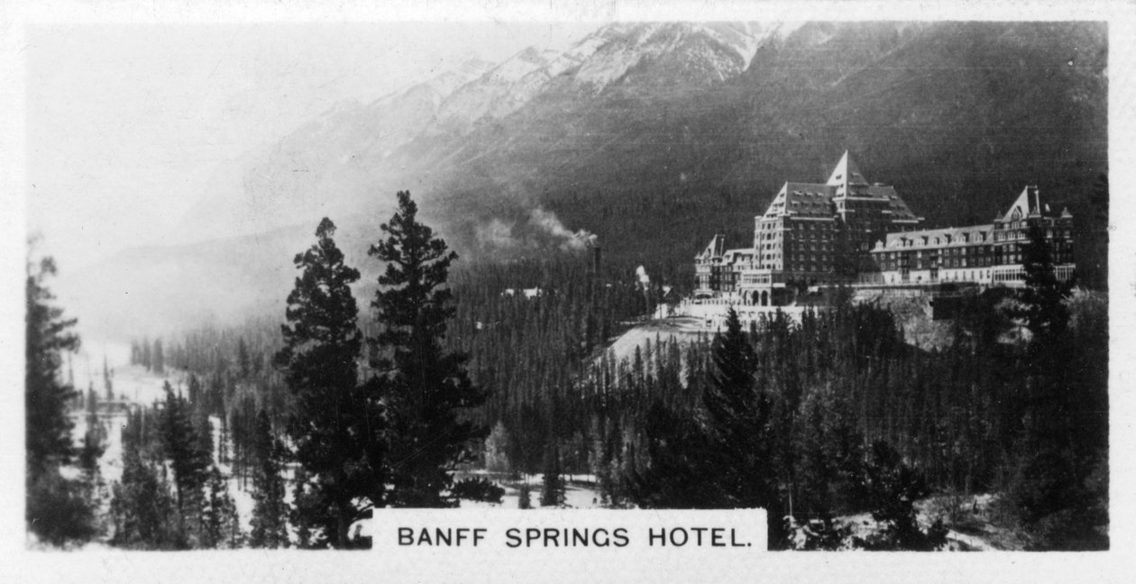 Banff Springs Hotel, अल्बर्टा, कनाडा, c1920s द्वारा अज्ञात