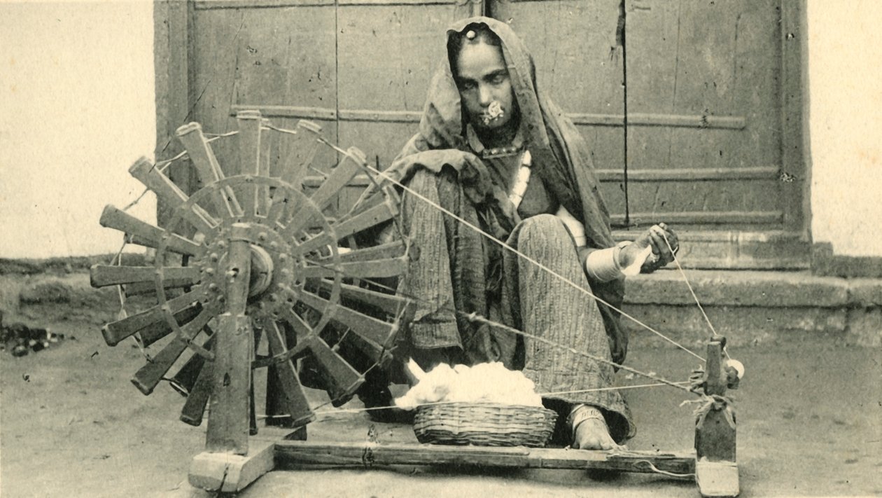 महिला कताई, जयपुर। द्वारा अज्ञात