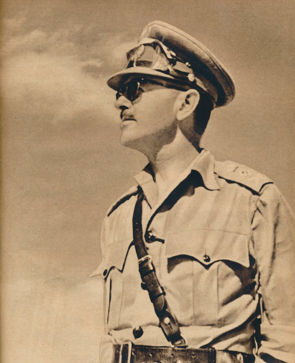 माननीय जनरल। सर हेरोल्ड अलेक्जेंडर, 1943 द्वारा अज्ञात