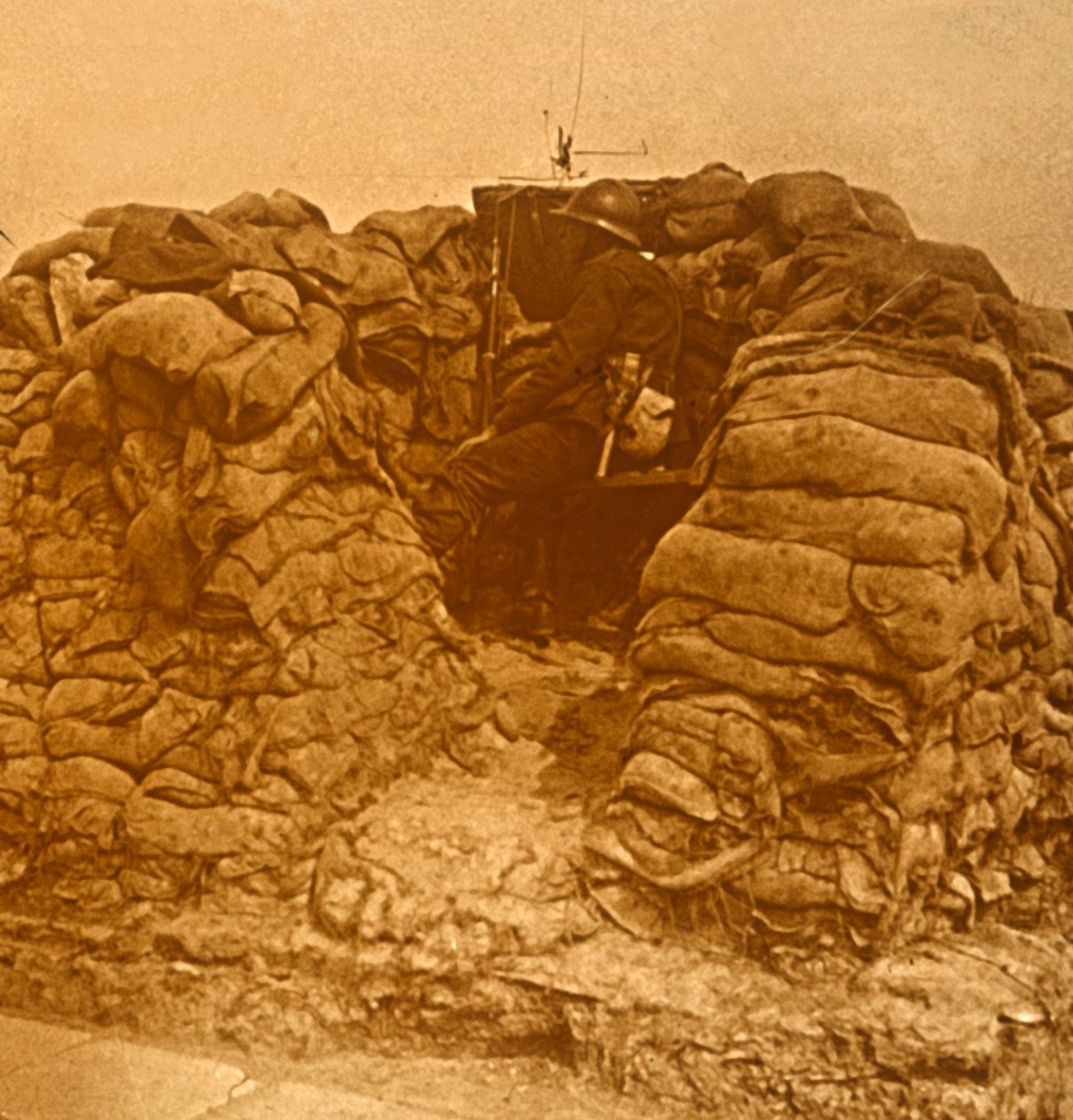 सामने की रेखा पर देखें, c1914-c1918 द्वारा अज्ञात
