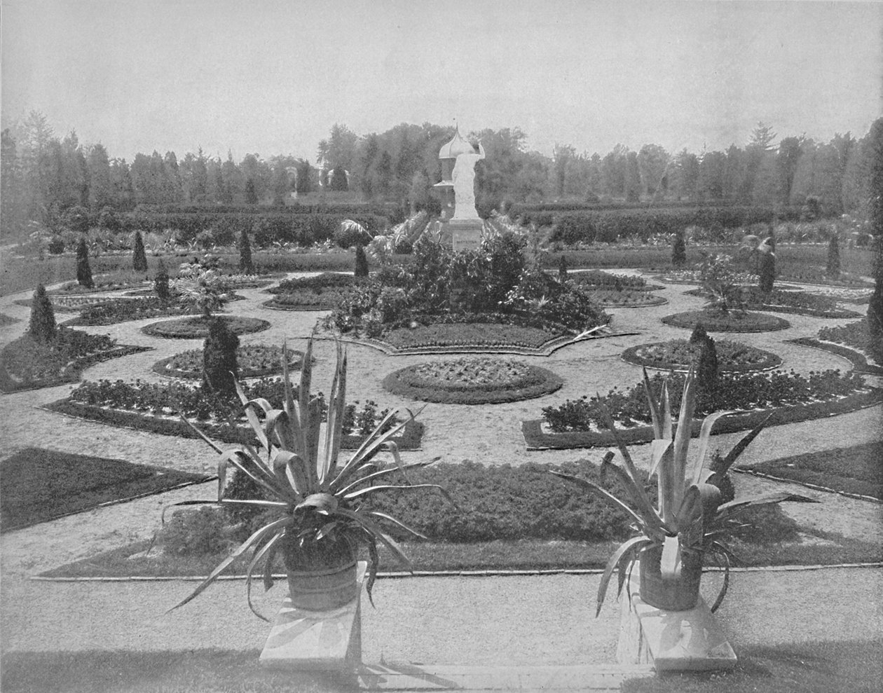 मिसौरी बॉटनिकल गार्डन, सेंट लुइस, c1897। द्वारा अज्ञात