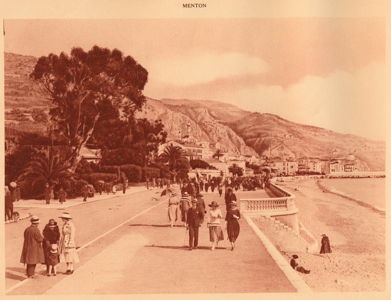 प्रोमेनेड डू मिडी, मेंटन, 1930। द्वारा अज्ञात