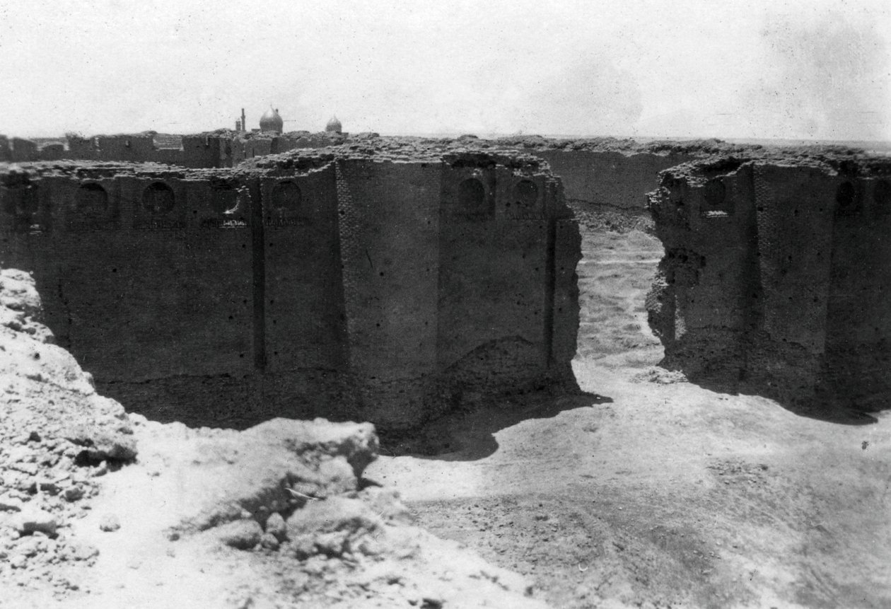मालवीय टॉवर, मैसोपोटामिया, 1918 से समराला शहर द्वारा अज्ञात