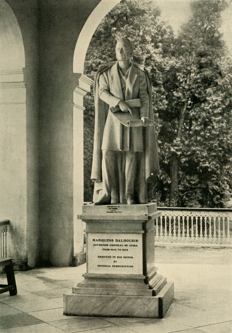 1925 में डलहौजी की मूर्ति। द्वारा अज्ञात