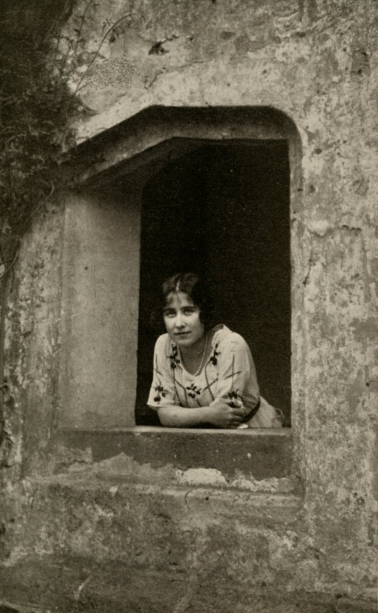 द डचेज़ ऑन बिश्म एबे, 1928। द्वारा अज्ञात