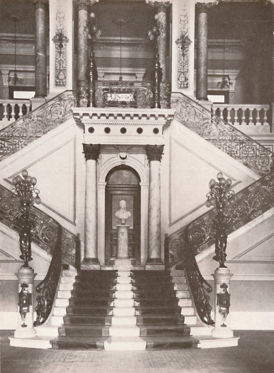 राष्ट्रीय पुस्तकालय सीढ़ी, 1914 द्वारा अज्ञात