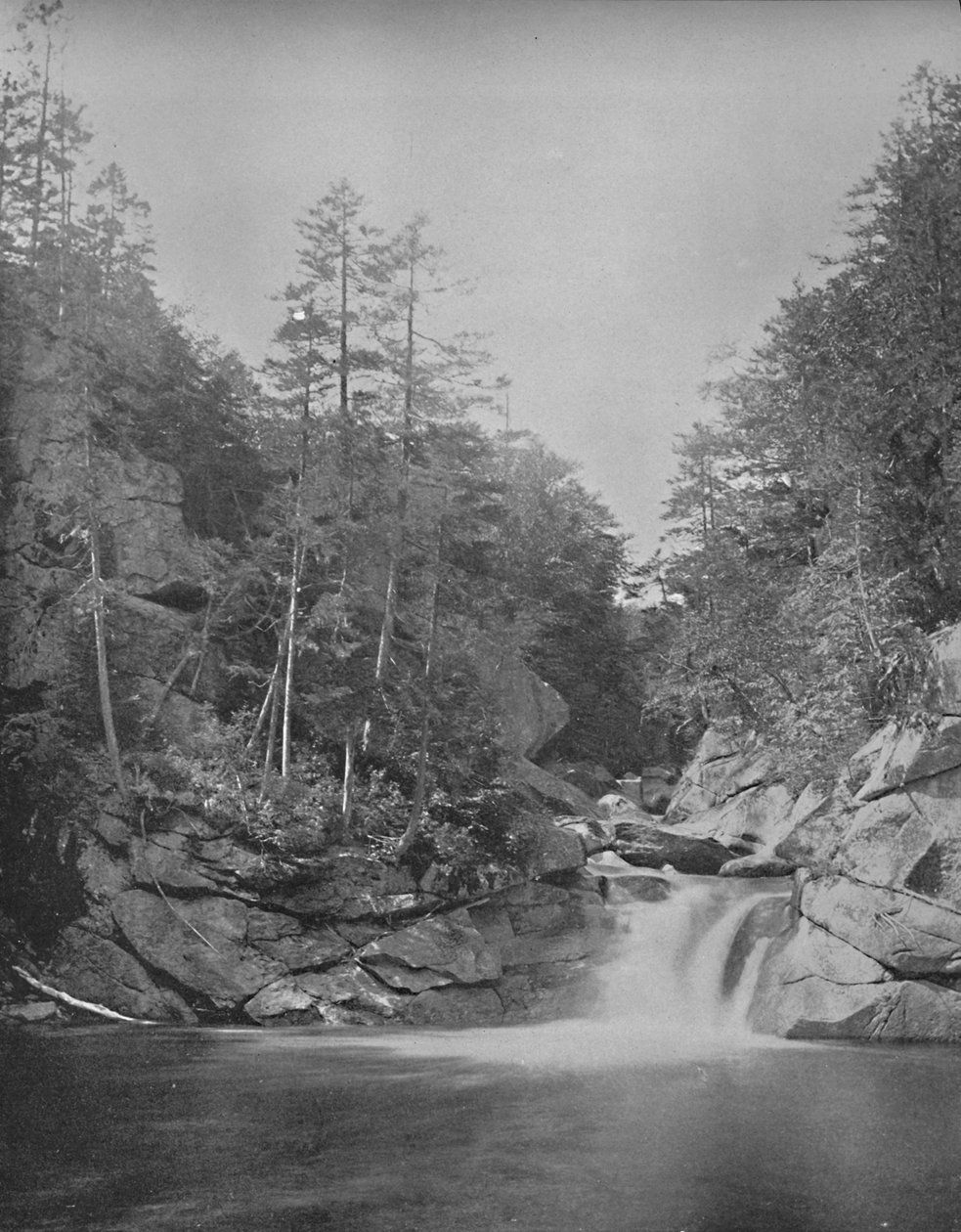पूल, फ्रेंकोनिया रेंज, व्हाइट माउंटेन, c1897। द्वारा अज्ञात