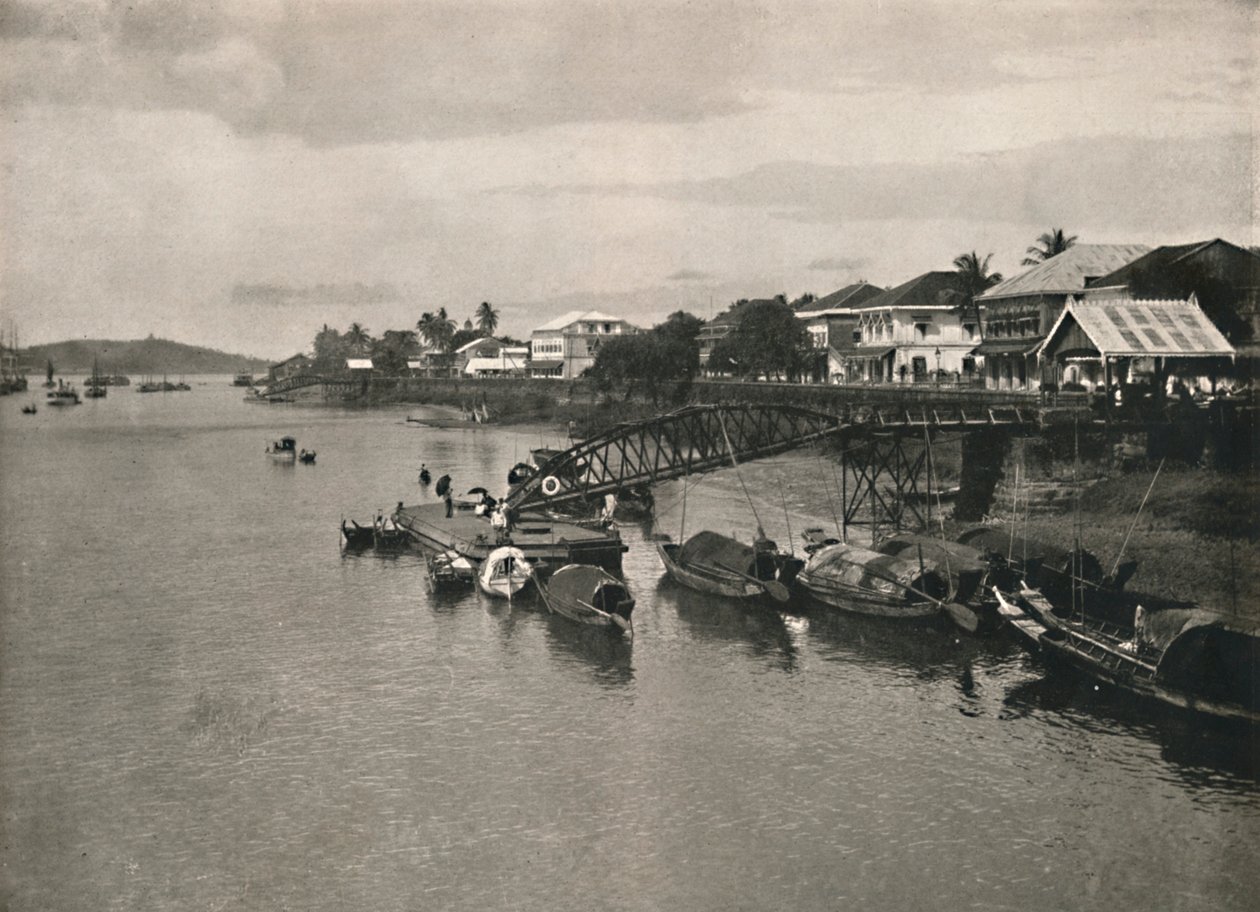 रिवर बैंक और स्ट्रैंड रोड, मौलमीन, 1900। द्वारा अज्ञात