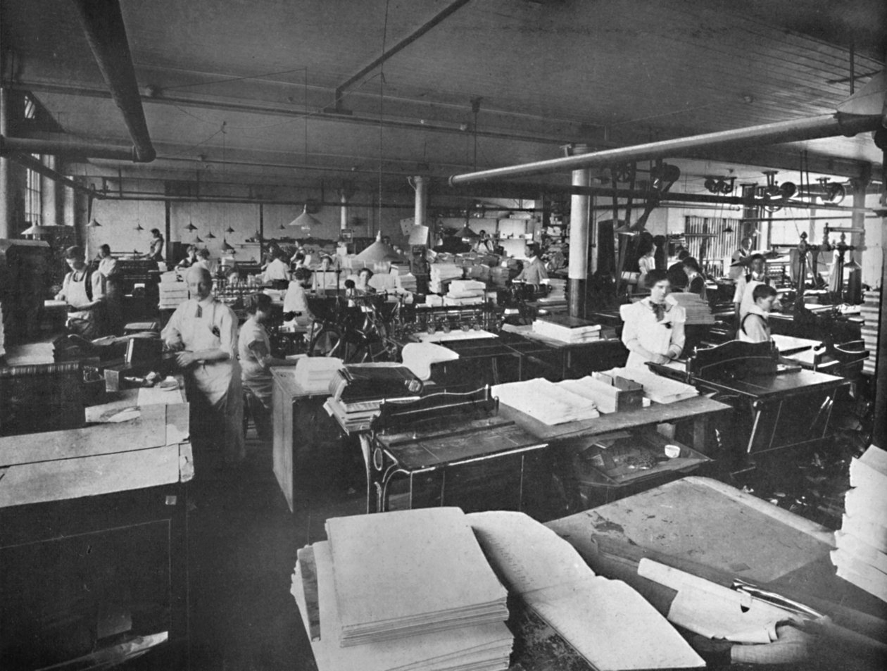 अग्रेषण और बंधन कक्ष का दृश्य, 1919 द्वारा अज्ञात