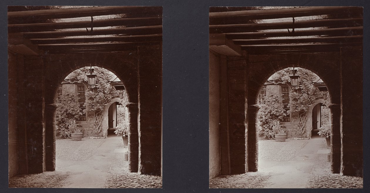 कैथेड्रल क्लोज, एक्सेटर, डेवोन, 1913। द्वारा वाल्टर एडवर्ड ज़ेटमायरी
