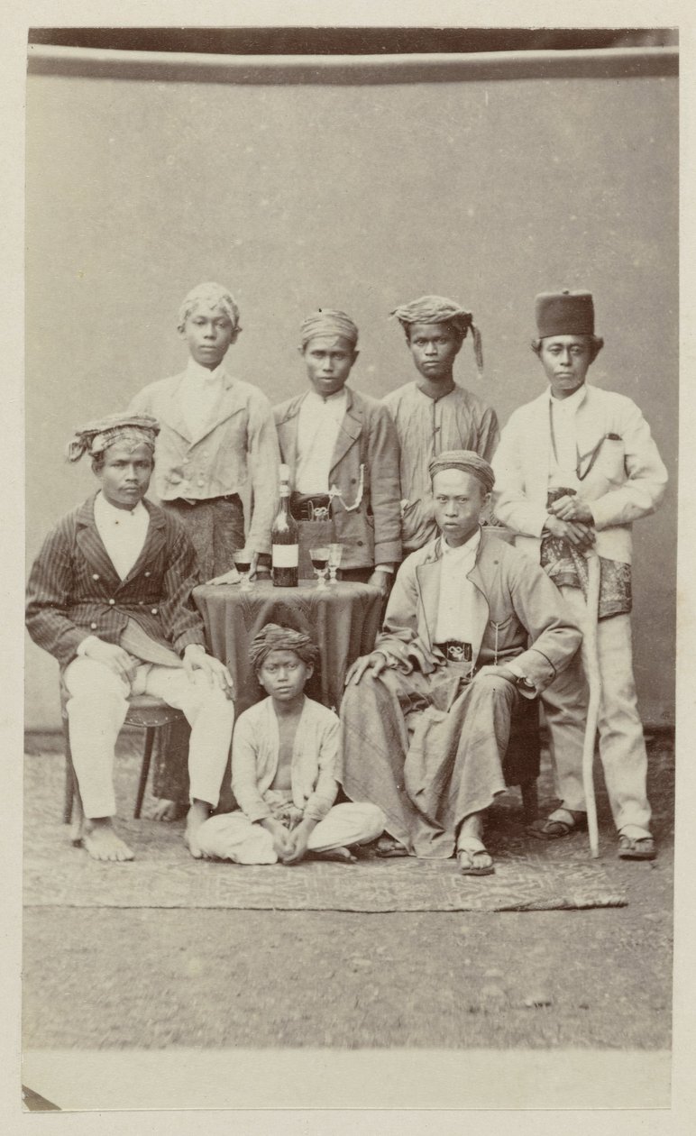  द्वारा वुडबरी और पेज