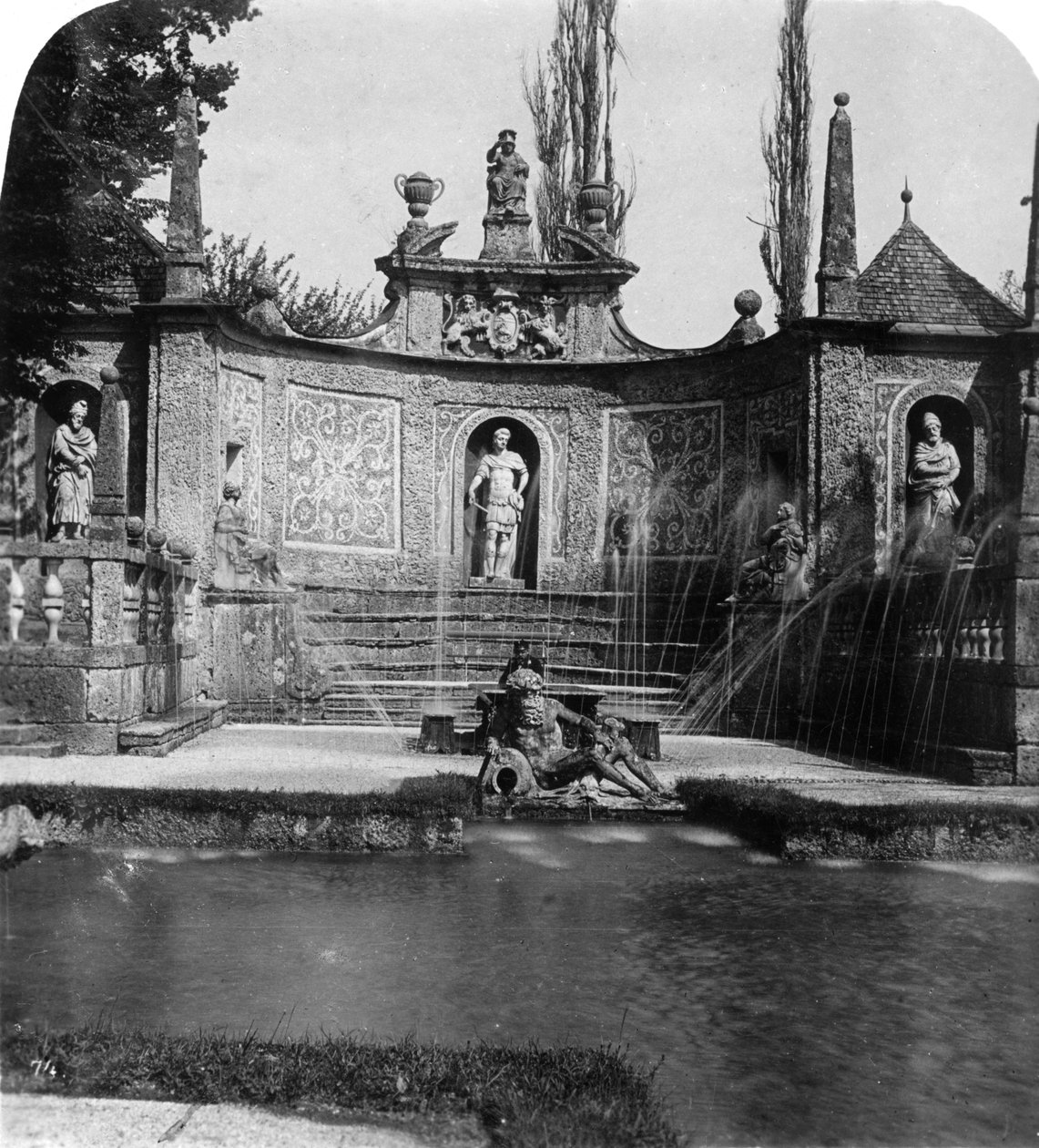 फाउंटेन, हेलब्रन कैसल, साल्ज़बर्ग, ऑस्ट्रिया, c1900। द्वारा वुर्थल एंड संस