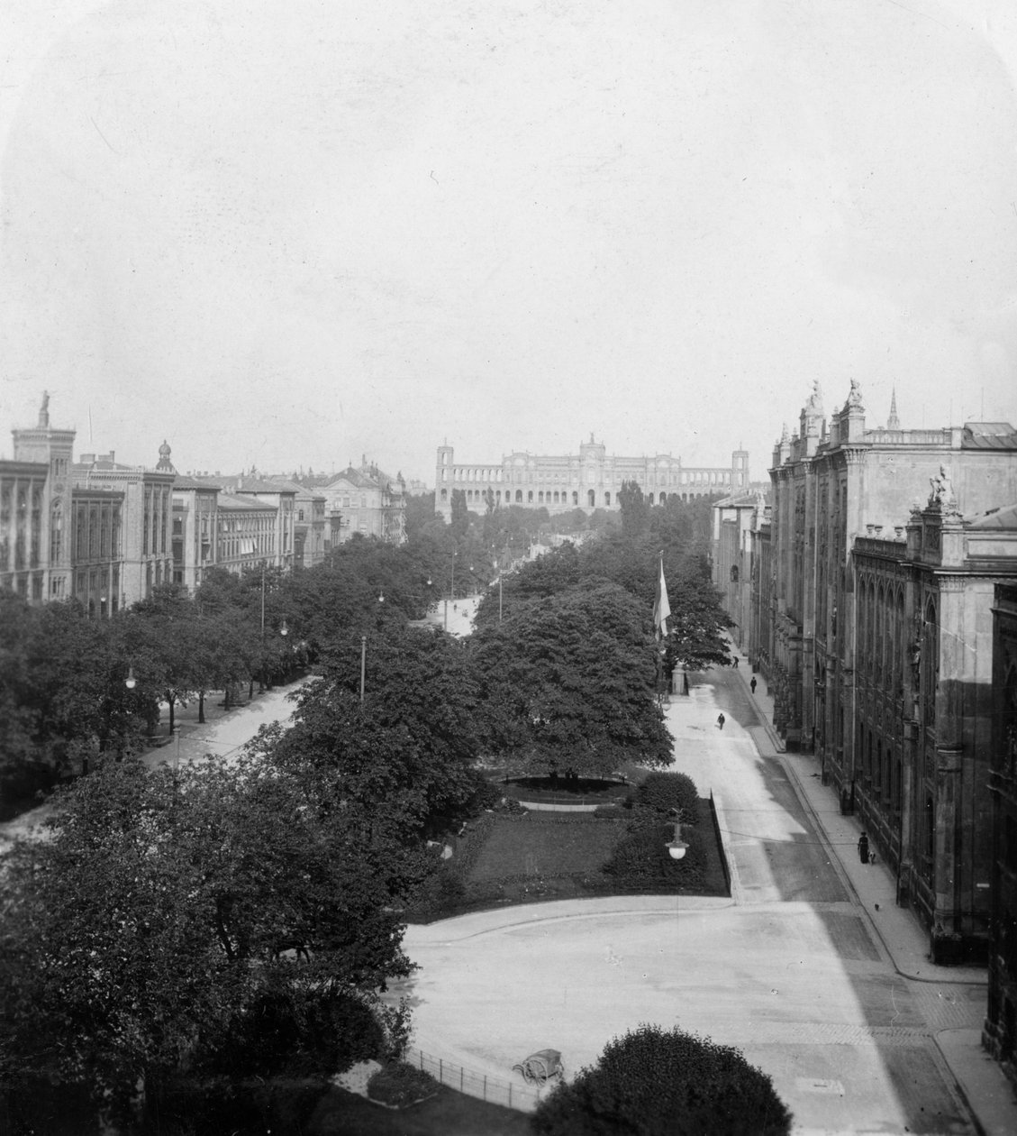 मैक्सिमिलियनस्ट्रैस, म्यूनिख, जर्मनी, c1900s। द्वारा वुर्थल एंड संस