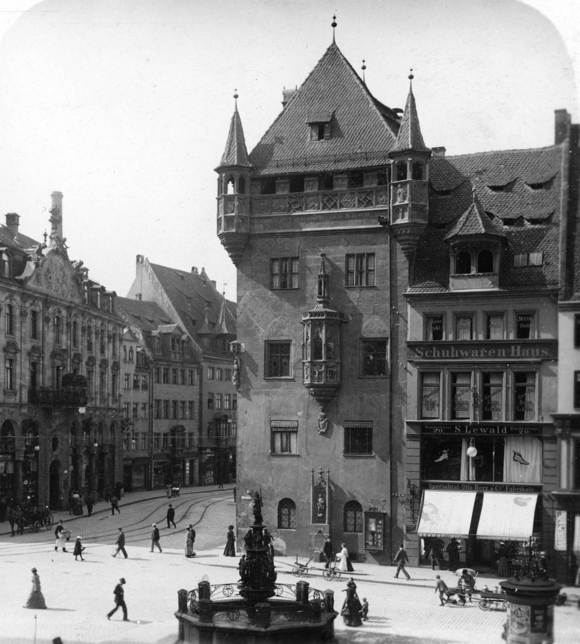 नासाउर हौस, नूर्नबर्ग, बावरिया, जर्मनी, c1900 द्वारा वुर्थल एंड संस