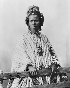 सेनेगल की महिला, c.1900 (bw फोटो)
