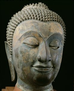 एक विशाल बुद्ध (कांस्य) के प्रमुख